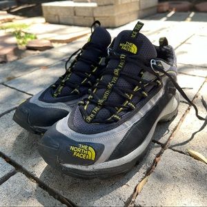 Men’s The North Face Hiking Boots size 11